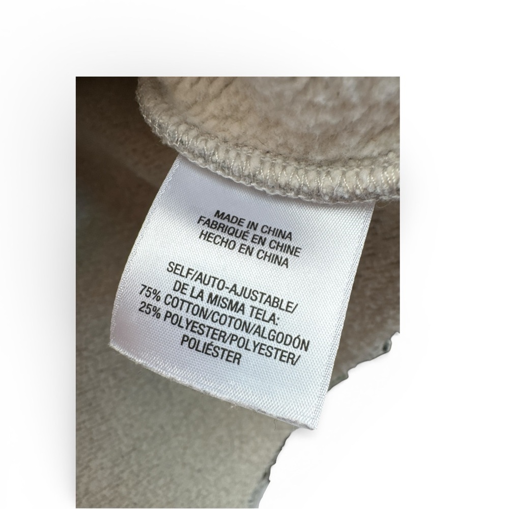Favorite Daughter Light Gray 'Saturday Night Live ‘ Crewneck Sweater - Picture 10 of 11